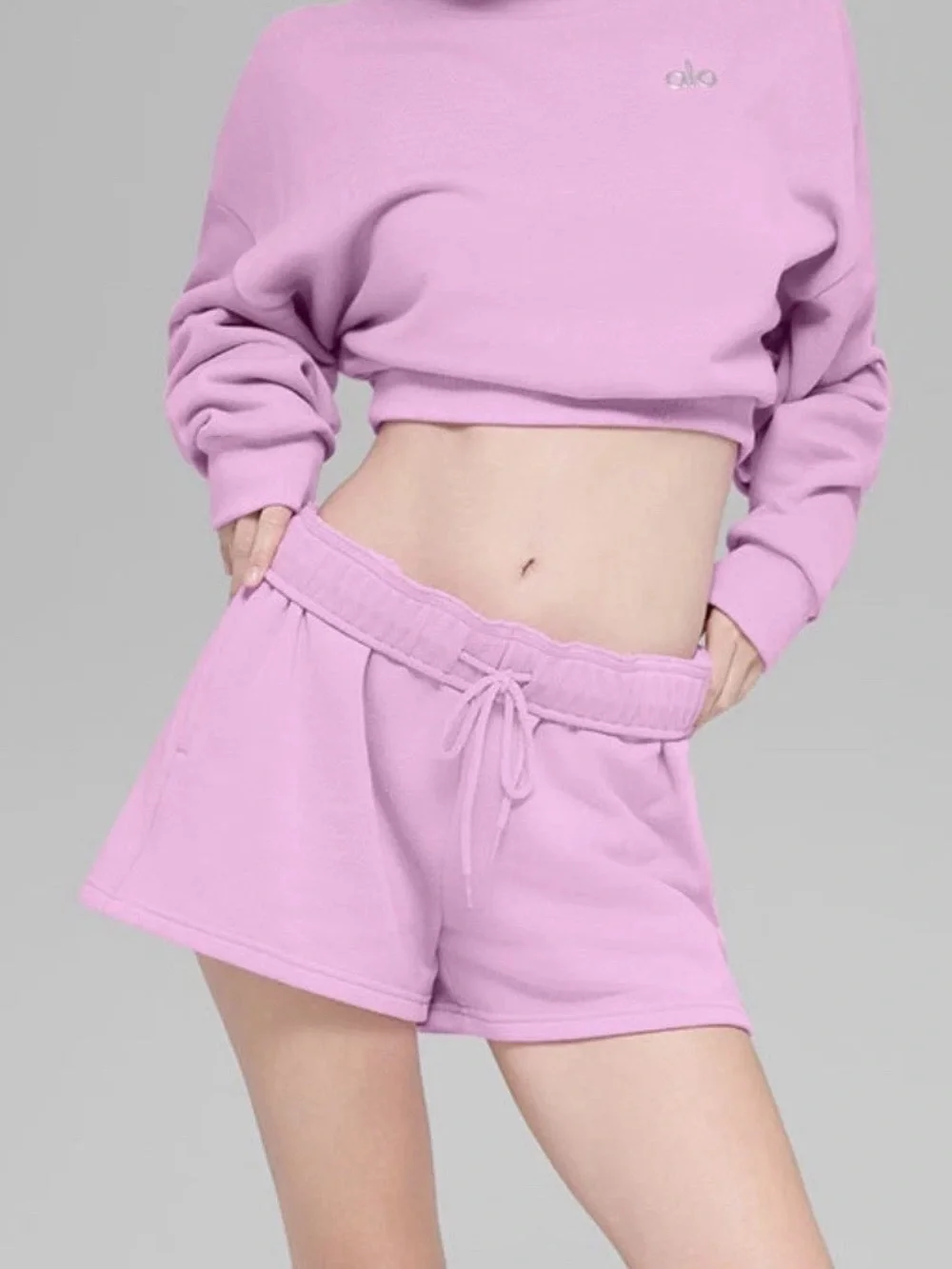 New Alo Accolade Short - Candy Heart Pink S Authentic NWT